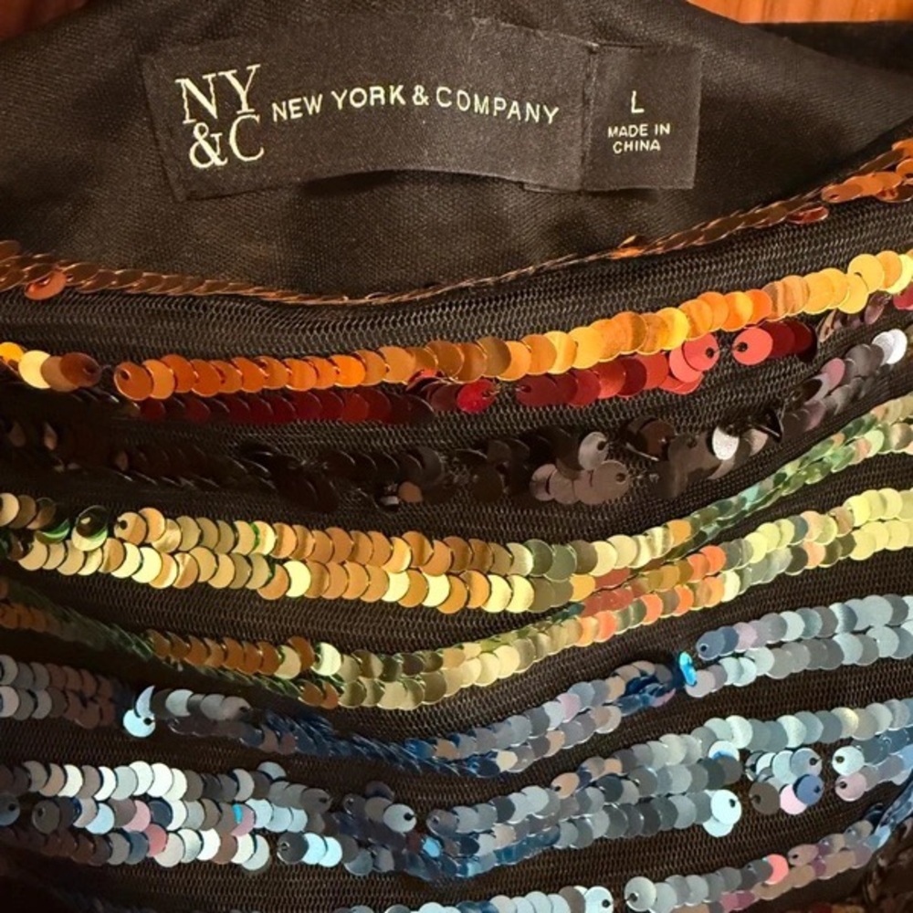 New York & Company Multicolor Sequin Striped Short Sleeve Top - Picture 4 of 4